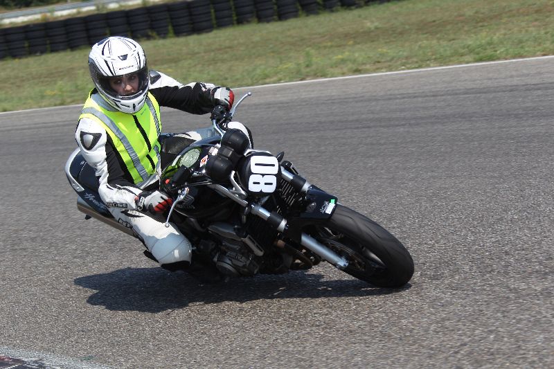 /Archiv-2018/44 06.08.2018 Dunlop Moto Ride and Test Day  ADR/Strassenfahrer-Sportfahrer grün/80